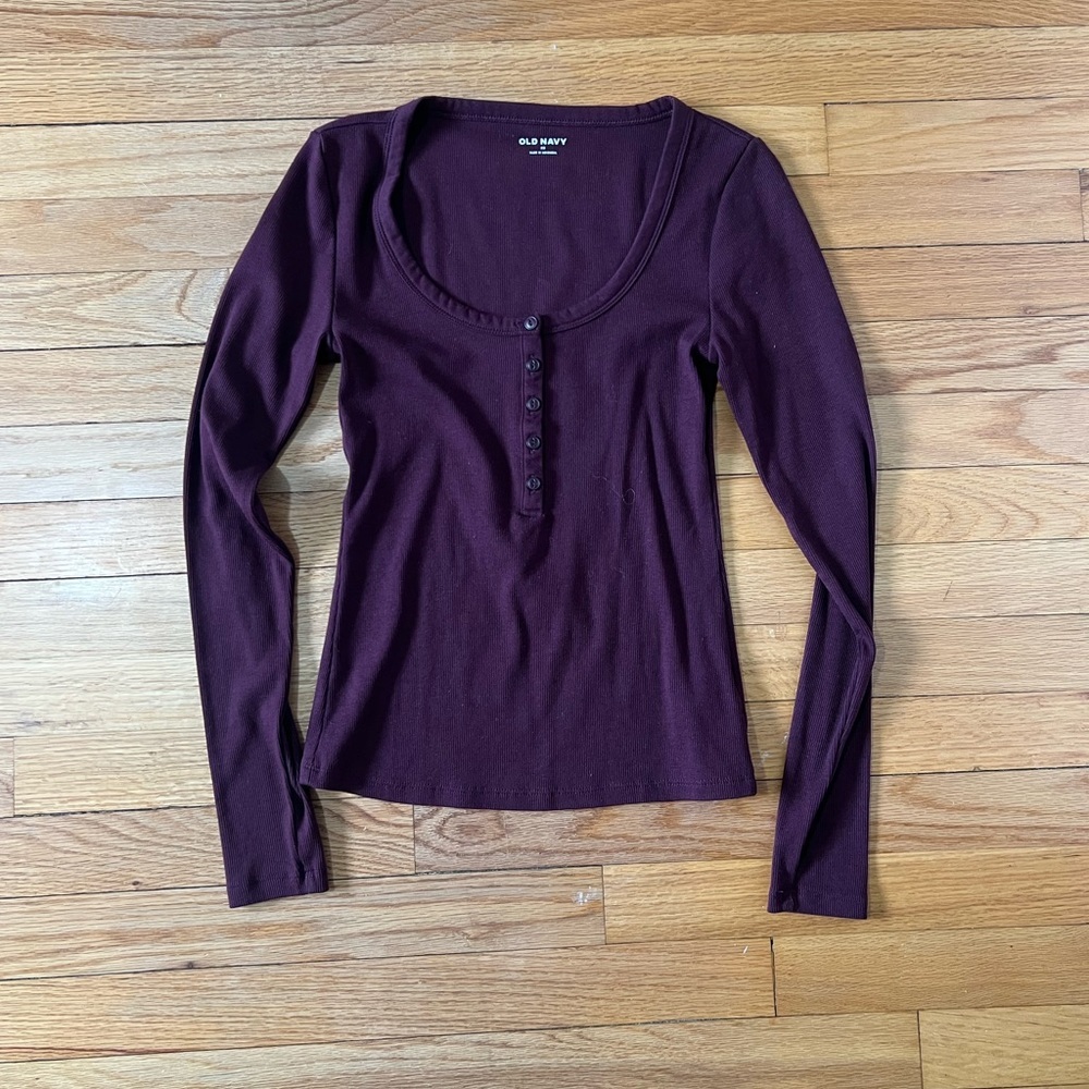 Old Navy Women's Purple Maroon Sleeve Top
